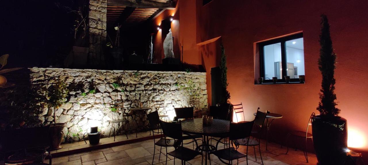 Mas Des Buscades Bed & Breakfast Cabris Exterior foto