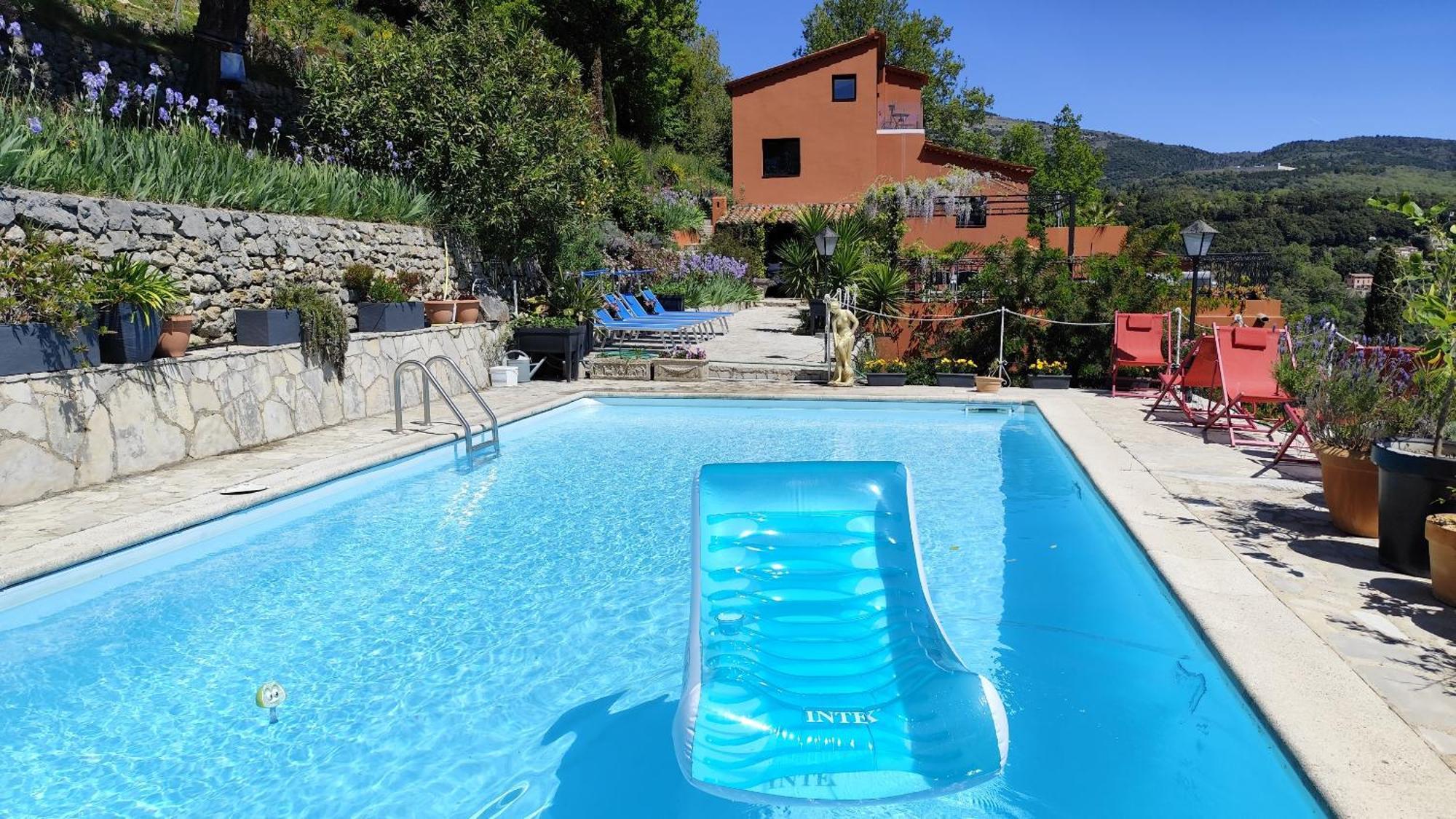 Mas Des Buscades Bed & Breakfast Cabris Exterior foto